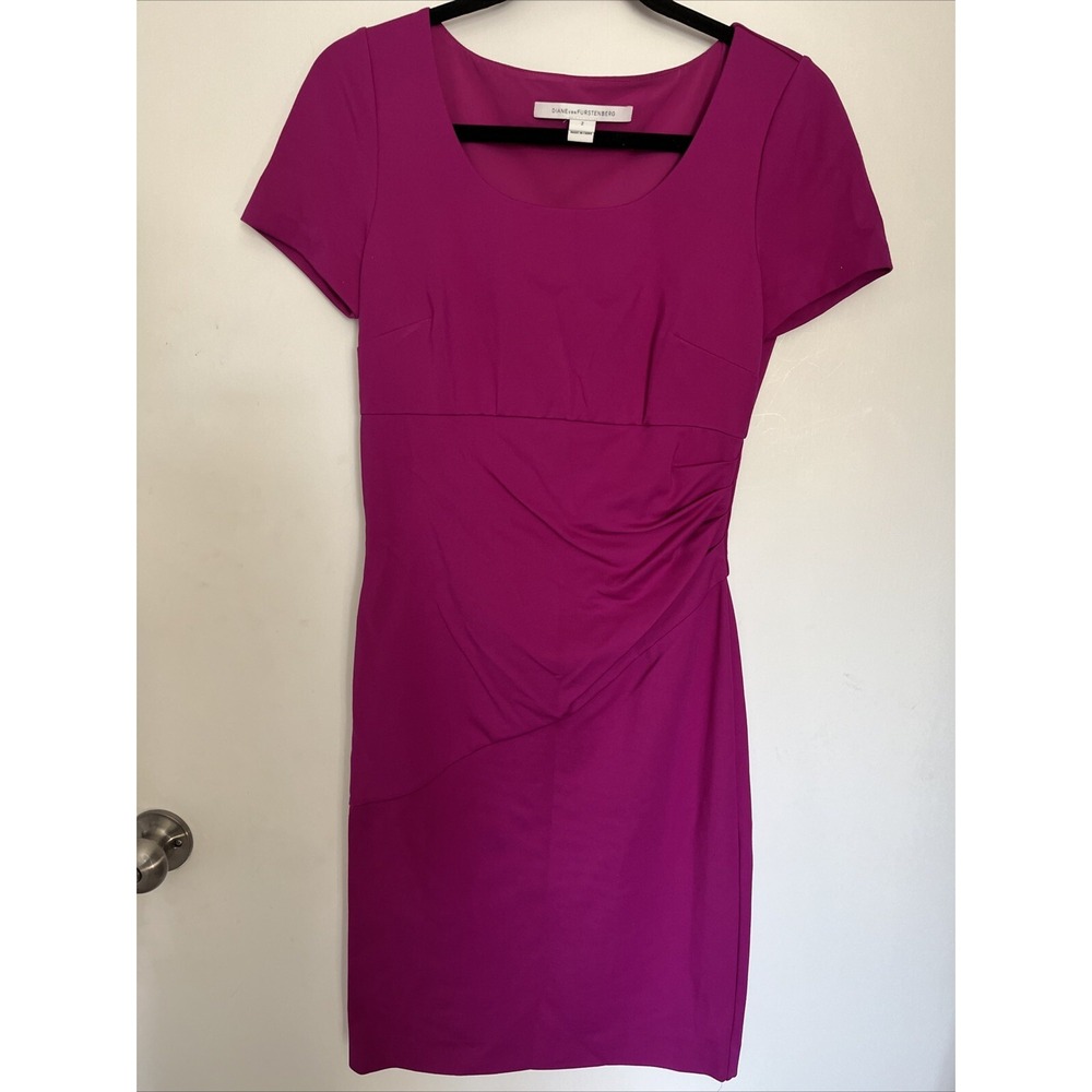 DIANE VON FURSTENBERG BEVINA ORCHID BLOSSOM SHEATH DRESS Size 2